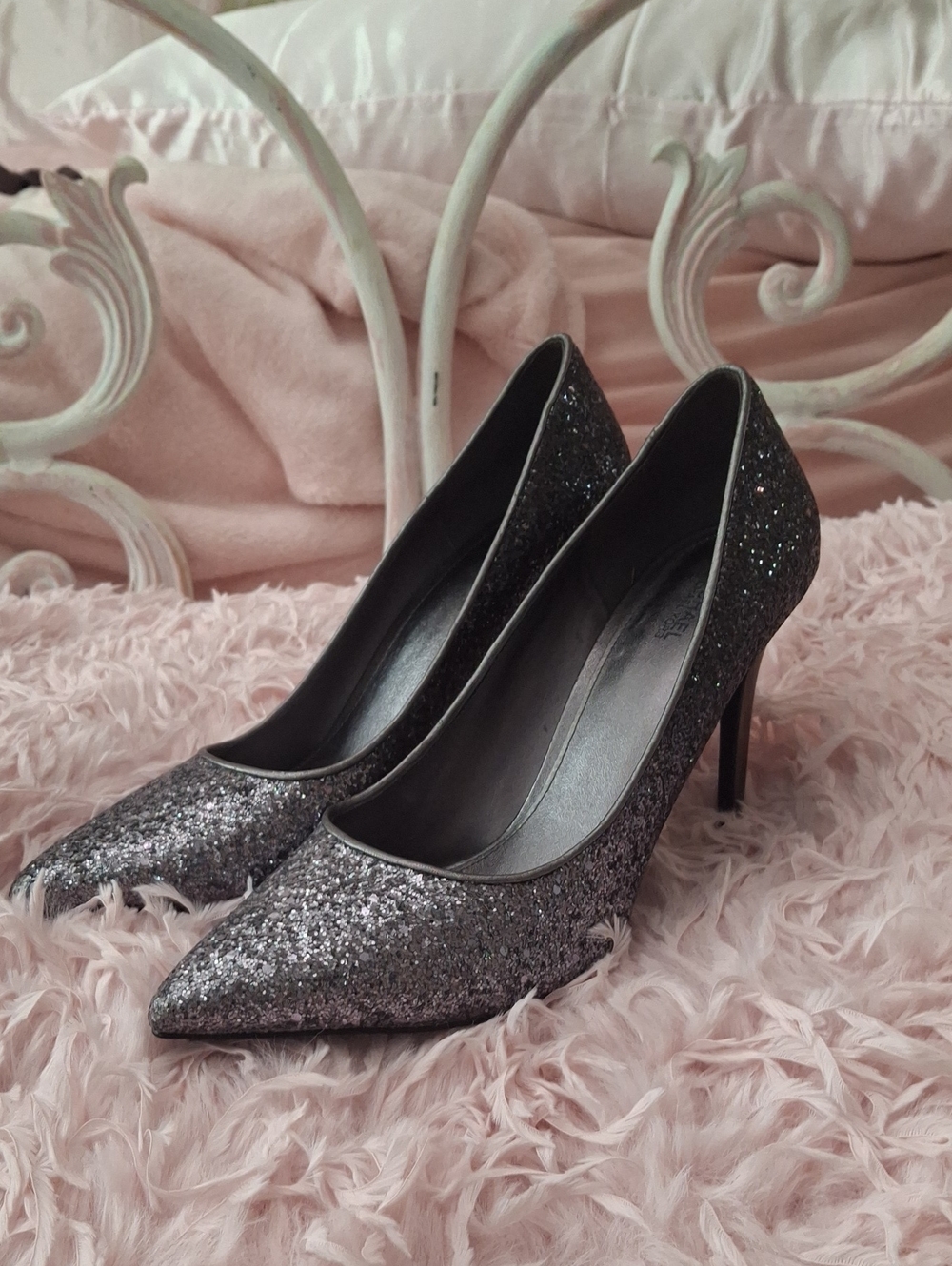 MICHAEL Michael Kors Black Glitter Pointed-Toe Stiletto Pumps  Size 10M Like New